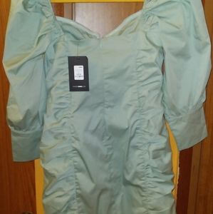 Puffy crinkle fitting dress